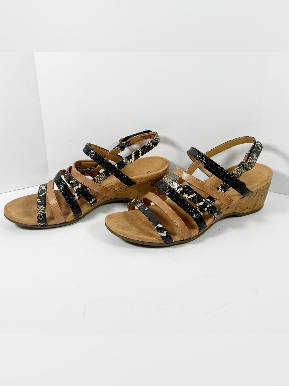 Vionic Tess Ray Snake Sandals Strappy Comfort Low Wedge Leather Animal Print 9